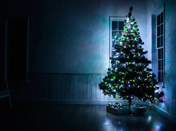 Árbol Navidad Año Nuevo Diseño Interior Moderno — Foto de Stock