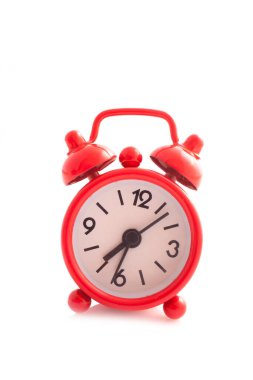 Kırmızı Alarm Saati beyaz arkaplanda izole edildi