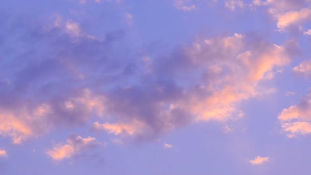 Gyönyörű kék színű ég — Stock videók
