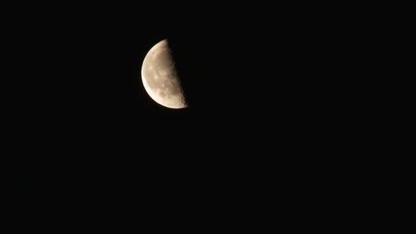 La luna nel cielo. — Video Stock