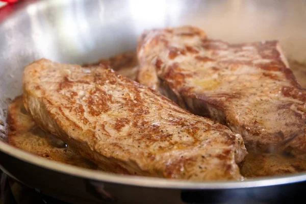 Retrato Filetes Carne Res Diminutos Que Son Trozos Finos Carne — Foto de Stock