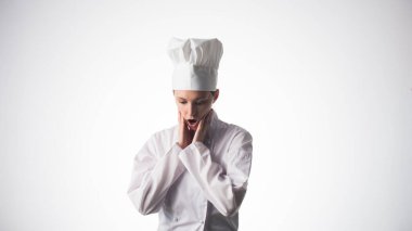 Aşçı kadın. Beyaz arkaplan üzerinde izole edilmiş