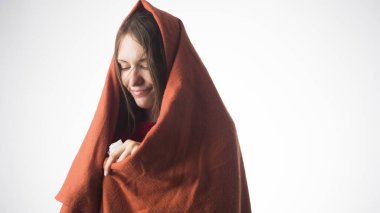 Mendilli hasta bir kadın. 