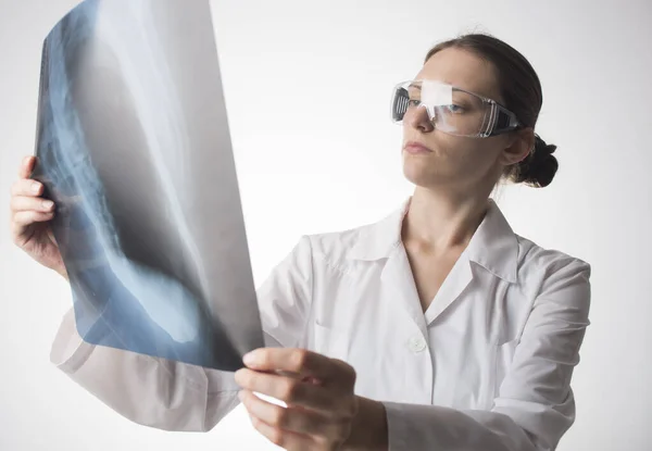 Travmatoloji cerrahı Roentgenogram X-ray
