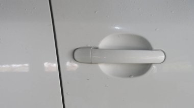 Kirli araba kapı kolu, otomotiv tasarımı ayrıntıları