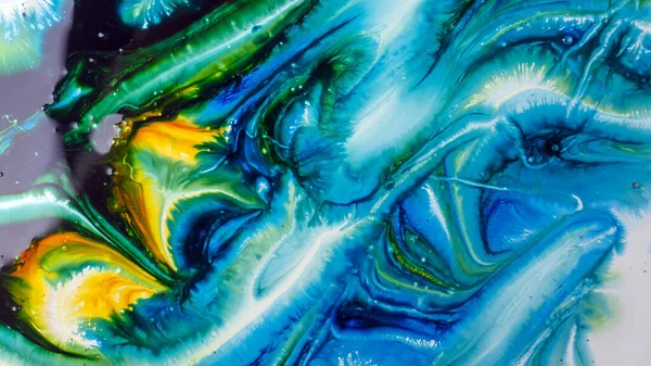 Sulu mürekkebin renkleri saydamdır. Soyut çok renkli mermer desen arkaplanı