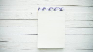 Sağlıklı beslenme, zayıflama ve kilo kaybı konsepti, ahşap arka planda diyet planı