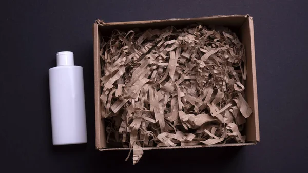 Kozmetik kaplıca, tıbbi cilt bakımı, kozmetik losyon şişesi, nakliye paketlerinde krem ambalajı, yaşlanma önleyici kolajen yüz iyileştirme serumu, temizlik...