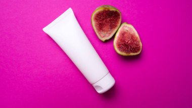 Temiz el ya da yüz kremi paketi