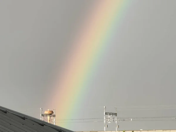 Yağmurdan Sonra Gökkuşağının Yedi Rengi — Stok fotoğraf