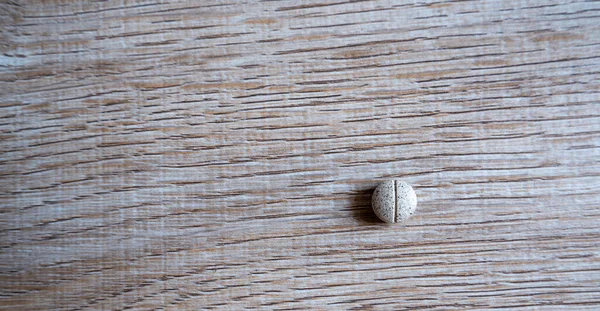 Yerde bir hap boş..