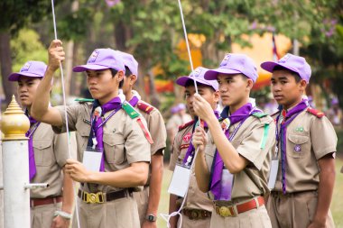 Chonburi, Tayland - 4 Nisan: tanımlanamayan Tay izci 20 Tayland Ulusal Scout Jamboree Nisan çalışmanın bir parçası olarak 4,2015 içinde Vajiravudh izci kampı, Chonburi, Tayland, Thailand.