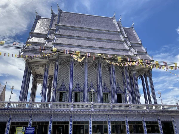 Kolorowa Piękna Buddyjska Świątynia Tajlandii — Zdjęcie stockowe