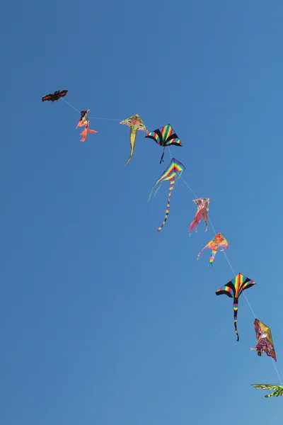 A háttérégbolt kite — Stock Fotó