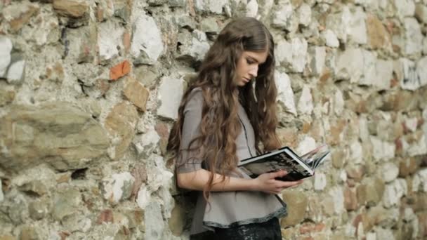 Woman Reading Fashion Magazine — Stock Video