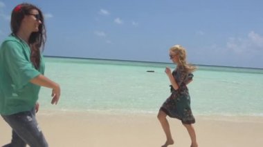 Atlama ve dans arkadaşlar