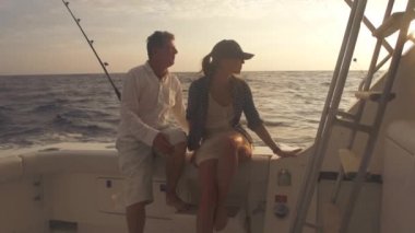 Adam ve kadın izle alacakaranlık