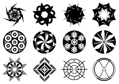 Kız kümesi'nın gülümseyen yüzler.