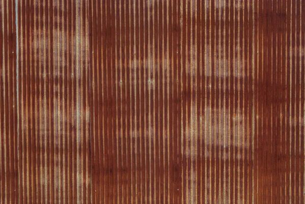 Paslanmış galvanize demir plaka.