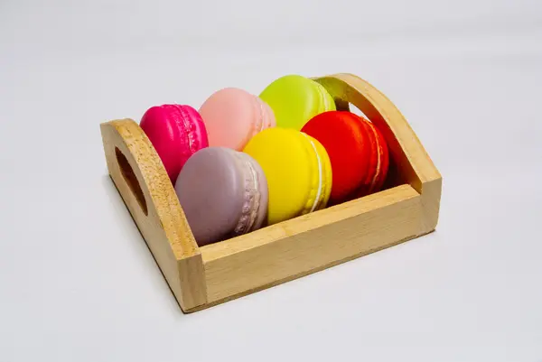 Mezarda sahte macaroons