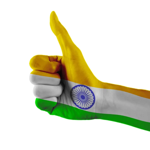인도 국기 색칠 클리핑 경로와 격리 된 흰색 배경에 로그인 엄지손가락을 보여주는 손 — 스톡 사진