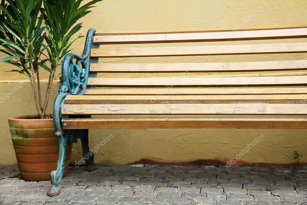 Flower Pot Bench Plans Wooden Bench In Outdoor Scene With Flower