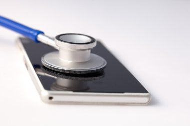 Stetoskop tarafından tanılanan Smartphone