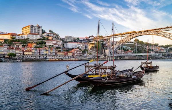 Oporto Portugal Agosto 2020 Vista Del Atardecer Los Botes Vino — Foto de Stock