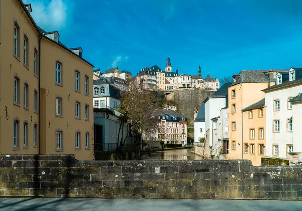 Живописные Красочные Средневековые Европейские Дома Реке Альцетте Люксембурге — стоковое фото
