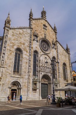 Como, İtalya - 12 Ağustos 2020 - Como, Lombardy 'deki Varsayım Katedrali Aziz Mary