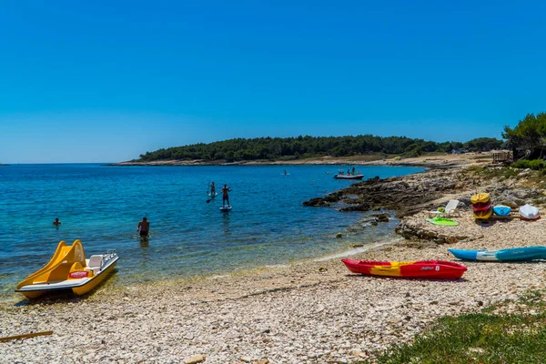 Kamenjak Istria Croatia July 2020 People Pedal Boats Surf Boards — 图库照片