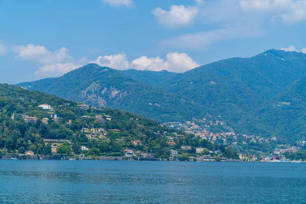 Lake Como Lombardia Olaszország Városok Hegyekben — Stock Fotó