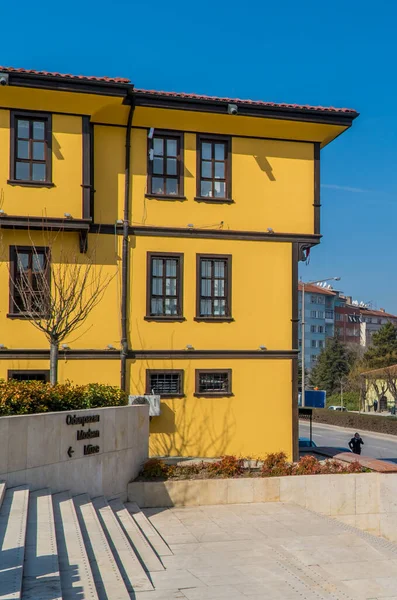 Eskisehir Turkey March 2021 Vertical Street Photography Yellow Ottoman House — Stock Photo, Image
