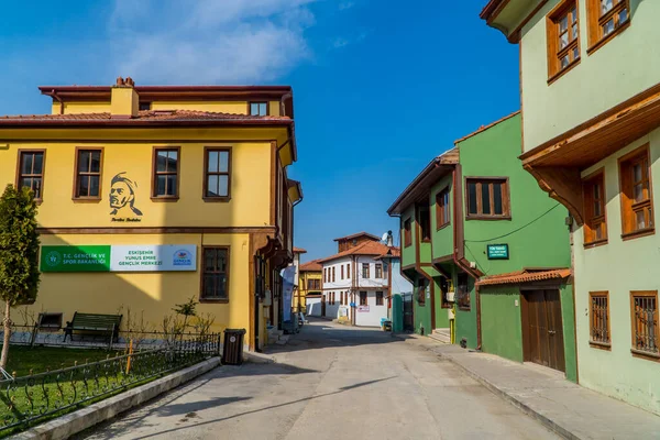 Eskisehir Turquía Marzo 2021 Fotografía Callejera Edificios Otomanos Tradicionales Barrio — Foto de Stock