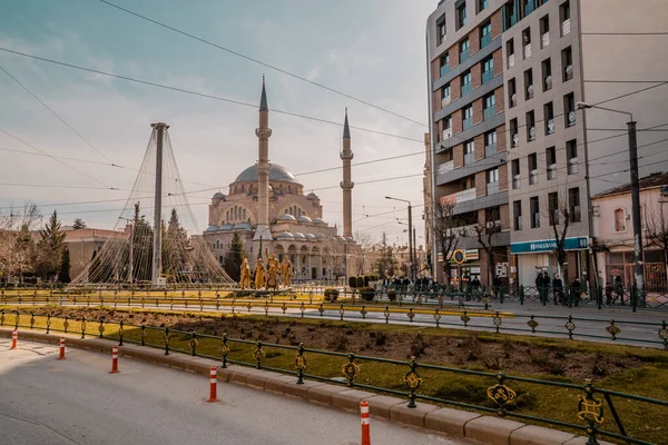 Eskisehir Turquia Março 2021 Fotografia Rua Mesquita Resadiye — Fotografia de Stock