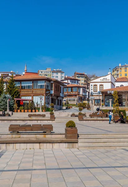 Ankara Turquía Marzo 2021 Vista Vertical Una Plaza Con Casas — Foto de Stock