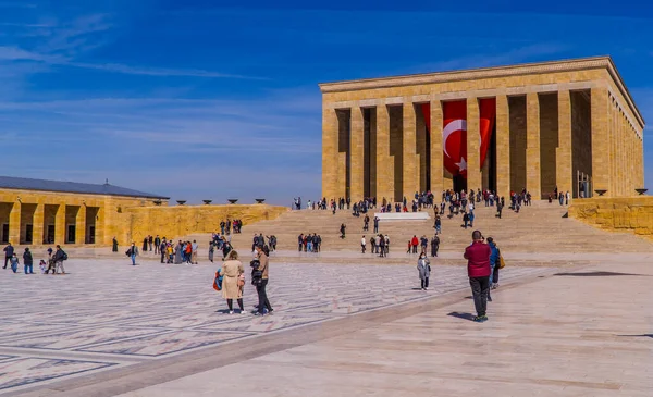 Ancara Turquia Março 2021 Habitantes Locais Turistas Mausoléu Mustafa Kemal — Fotografia de Stock