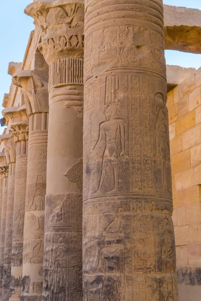 Agilkia Egipto Abril 2021 Columnas Templo Isis Isla Agilkia Embalse —  Fotos de Stock