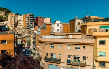 Barselona, İspanya - 12 Nisan 2021 - Barcelona şehir merkezinde bir panoramik yerleşim yeri