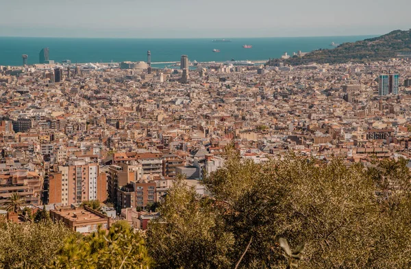 Barselona Spanya Nisan 2021 Barcelona Şehir Merkezinin Arka Planında Akdeniz — Stok fotoğraf