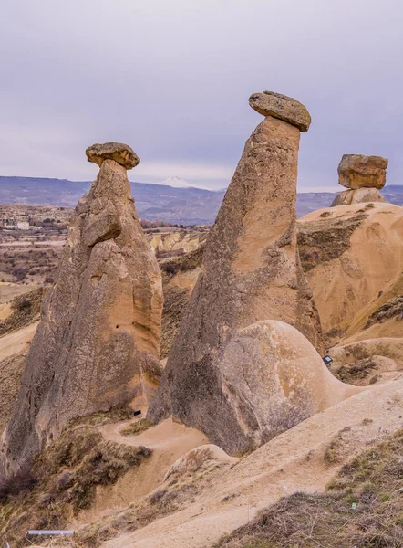 Vertical View Three Beauties Guzeller Rock Formations Goreme Cappadocia Turkey — Stock Photo, Image