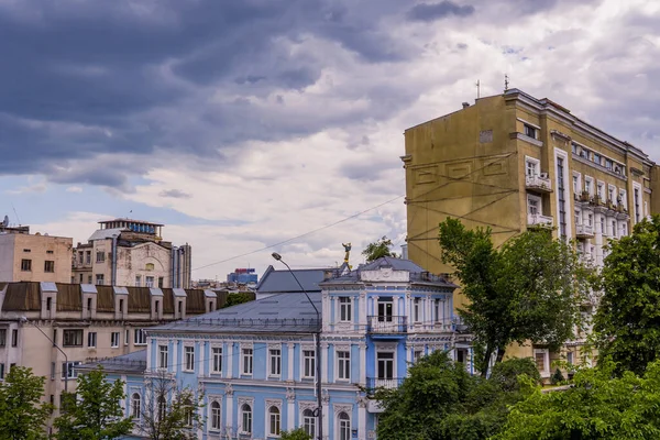 Kiew Ukraine Juni 2021 Kontraste Der Architektur Der Innenstadt Von — Stockfoto