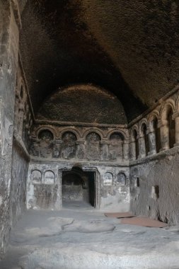 Türkiye 'nin başkenti Kapadokya' da bulunan Selime Manastırı 'ndaki bir mağara kilisesinin dikey görüntüsü