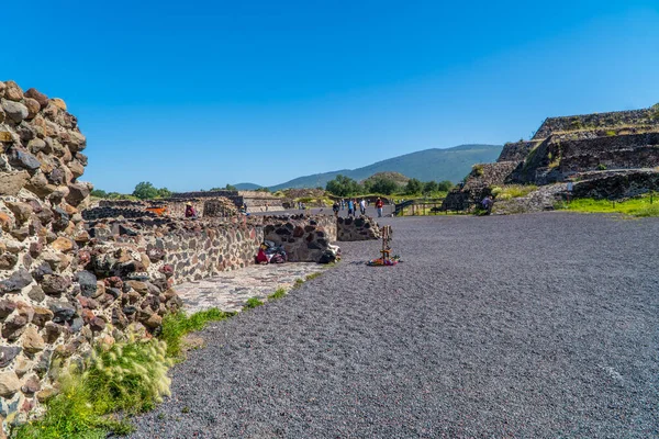 Teotihuacan México Agosto 2021 Turistas Zona Arqueológica Teotihuacan México — Fotografia de Stock