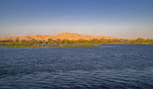 Zonsondergang Panorama Uitzicht Oevers Van Nijl Het Zuiden Van Egypte — Stockfoto