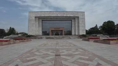 Bishkek, Kırgızistan - 9 Haziran 2025 - Bishkek Devlet Tarihi Müzesi