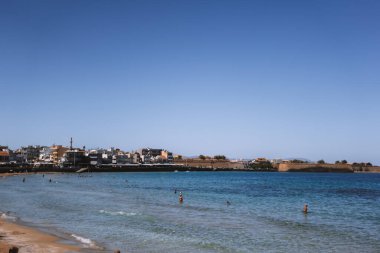 Hanya (Girit), Yunanistan - 16 Eylül 2025 - Koum Kapi Plajı Güneşli bir günde