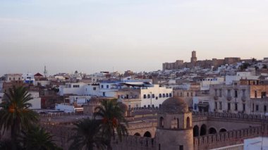 Susa, Tunus 'un merkezinin panoramik hava günbatımı görüntüsü