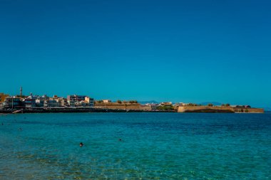 Hanya (Girit), Yunanistan - 16 Eylül 2025 - Venedik 'in Hanya Limanı manzarası