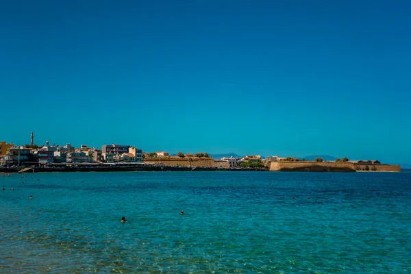 Hanya (Girit), Yunanistan - 16 Eylül 2025 - Venedik 'in Hanya Limanı manzarası
